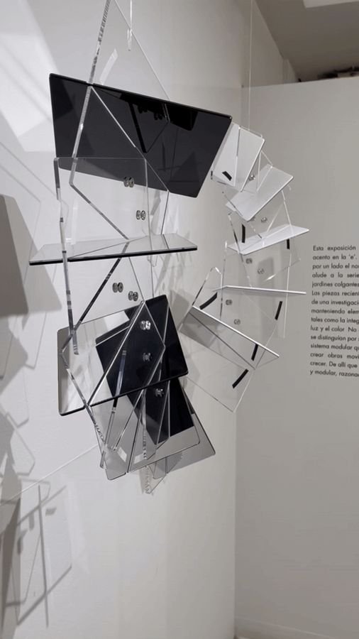 Jardinés Colgantes — 2023 · Graphicart Gallery, Caracas