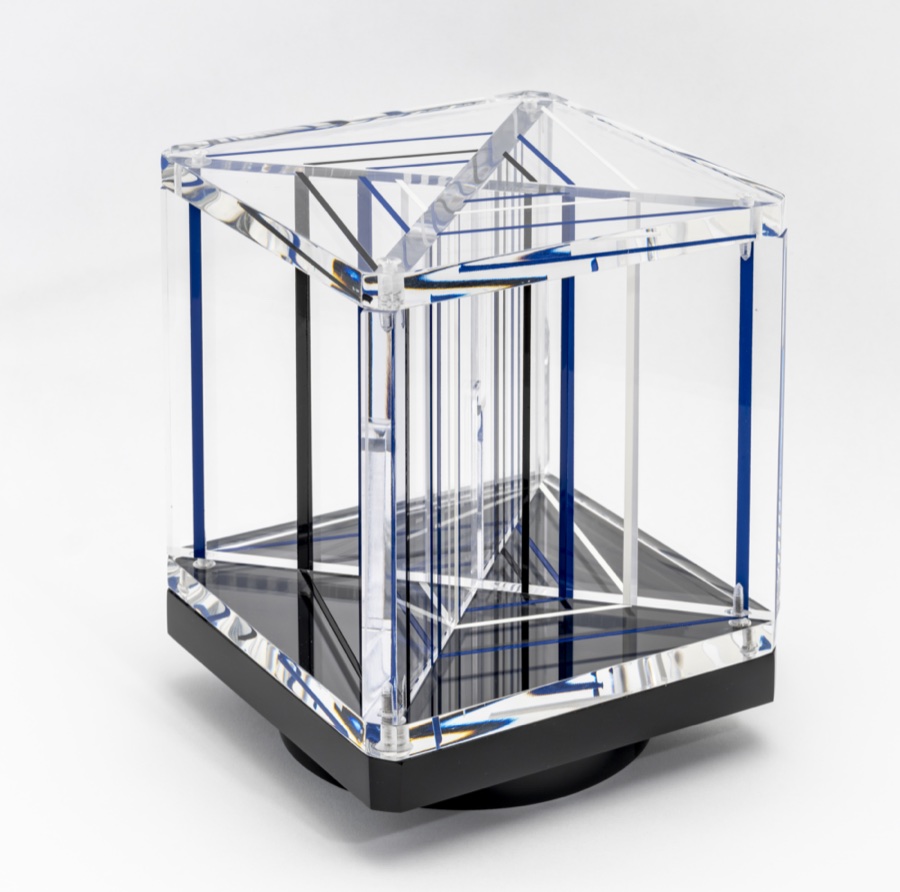 Cube — Inés Silva